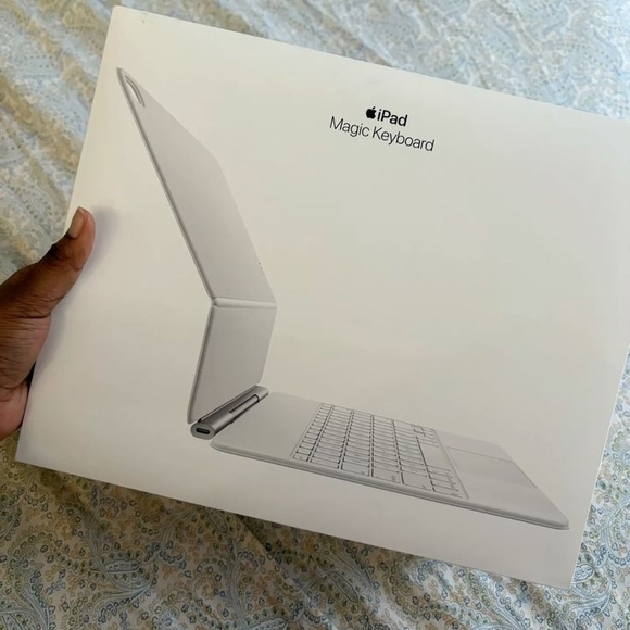 Apple Magic Keyboard for iPad - White